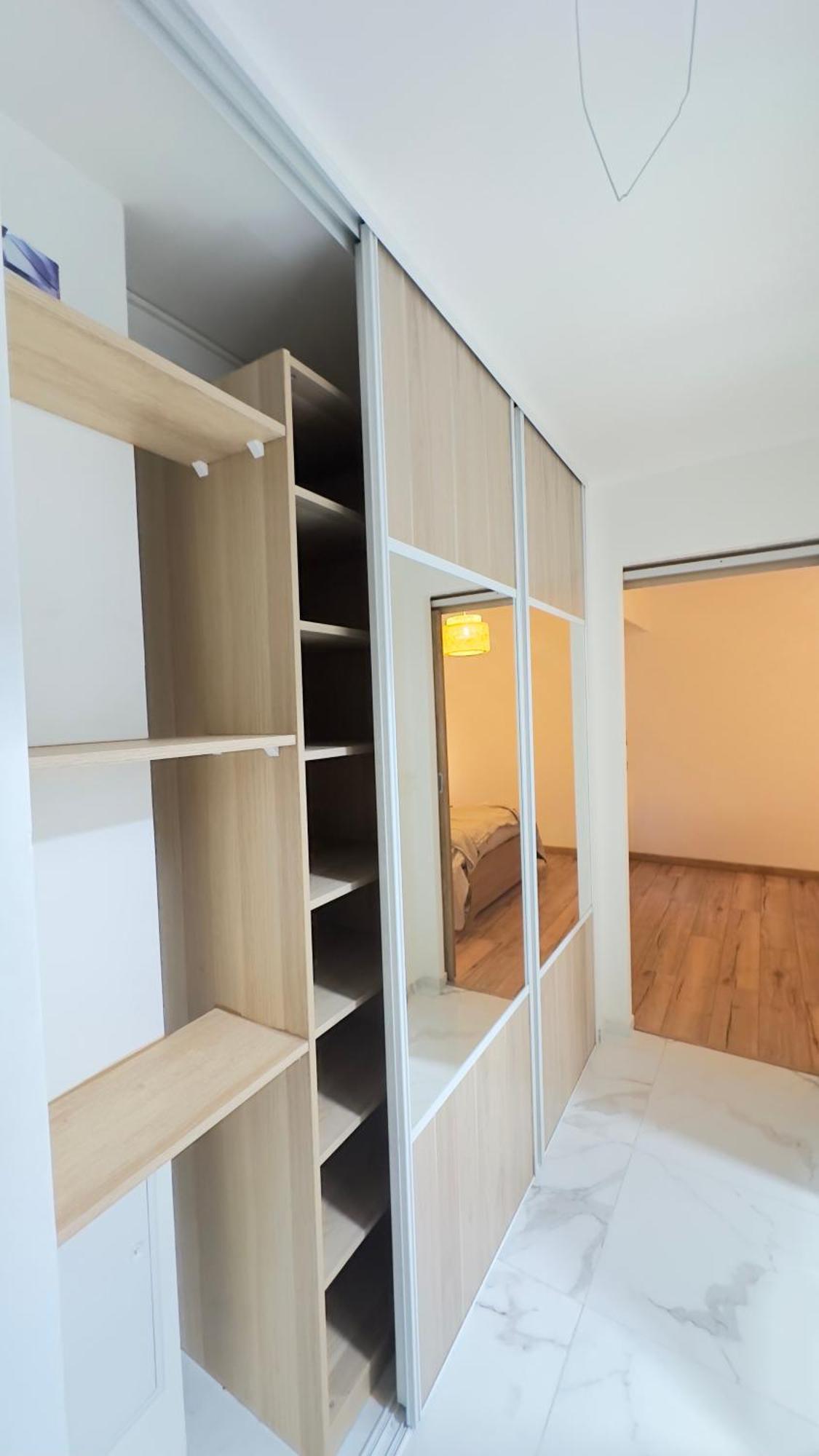 Magnifique Grand 2 Pieces Moderne Lumineux Au Calme Avec Grande Terrasse A 15mn En Bus Centre-ville, Gare Et Promenade Des Appartement *